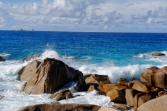 Ile des Seychelles mer et rochers de granit