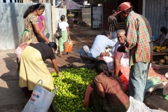 Sri Lanka vendeurs de fruits dans la rue
