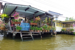 Thaïlande, Bangkok, bateau sur les klongs du fleuve Chao Phraya, marché flottant