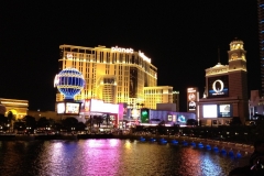 USA, Côte ouest, Las Vegas de nuit, Planet Hollywood et Bellagio