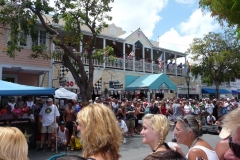 Floride, USA, Key West, animation dans la rue principale comme souvent