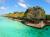 NOUVELLE-CALEDONIE, Ouva Falaise baie de lekiny - ouva et sa falaise de la baie de lekiny. le relief rocheux des plus atypiques est recouvert dans sa totalit darbres et de cavits, que lon peut explorer. puis, au sommet de la falaise, le panorama du lagon aux reflets bleus et verts sera un moment inoubliable, avec aussi tous les lots qui entourent l'le d'ouva..