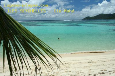 Plage des SEYCHELLES  Ile Mah