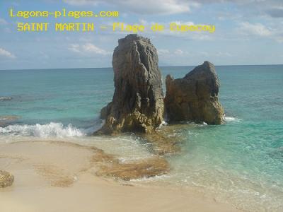 Plage de saint martin  Les vagues de la plage de Cupecoy