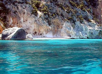 Plage de la SARDAIGNE  Cala Goloritze