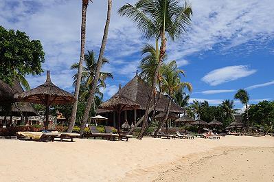 Plage de l' ILE MAURICE  Balaclava plage publique Maurice