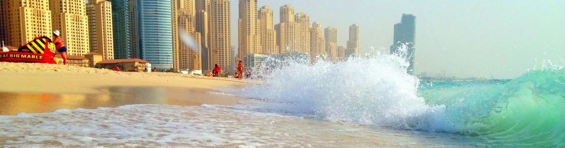 Belles plages des emirats arabes unis