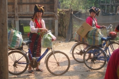 Laos, femme, vélo