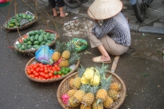 Vietnam, vendeuse de fruits