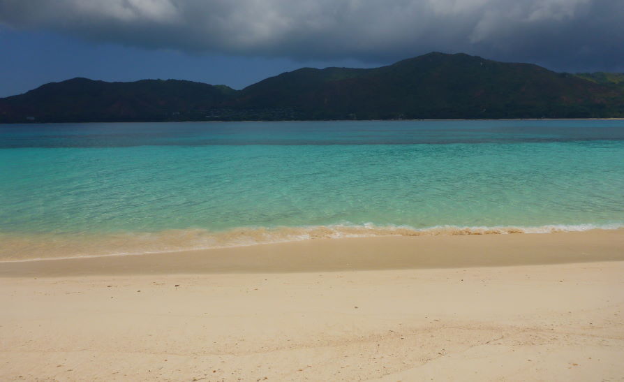 Plage Anse Saint-José ile Curieuse Seychelles