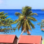 Martinique, maisons toits rouges