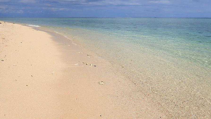 La belle plage du Morne Brabant à Maurice