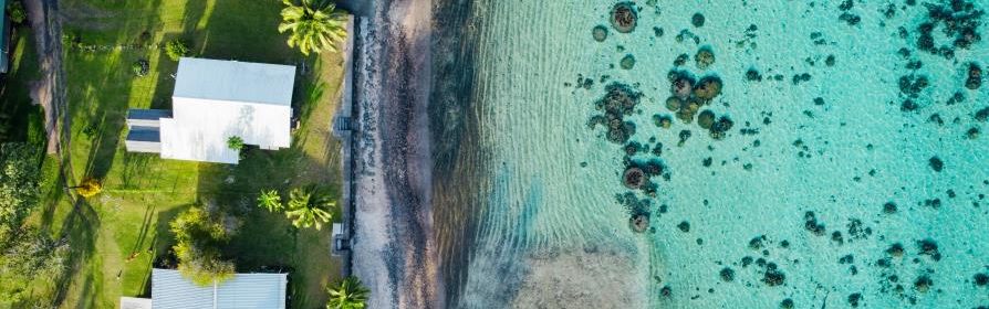 Bora-Bora, plage vue par drone