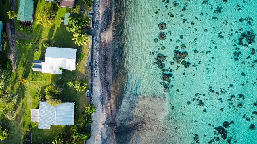 Bora-Bora, plage vue par drone