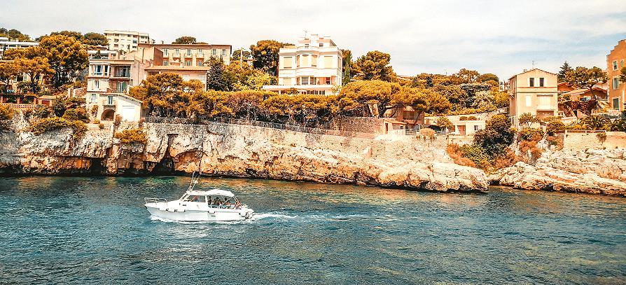 Côte d'azur, France, bateau sur la Méditerranée