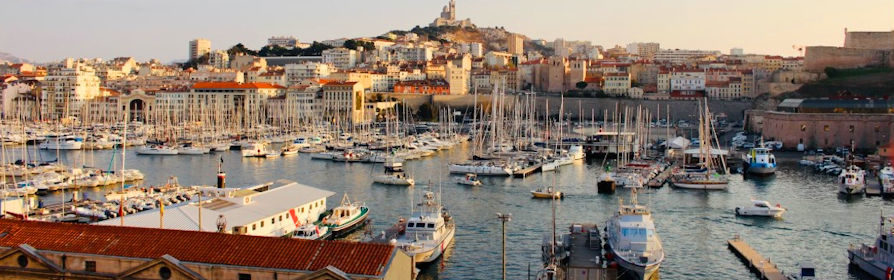 Entre Plages et Calanques : Marseille