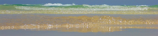 Plage Yati et vagues à Djerba