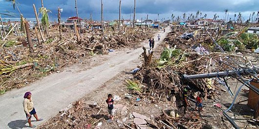 Plus violent typhon Haiyan du 8 novembre 2013 aux Philippines