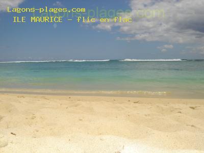 Plage de l' ile maurice à Flic en flac