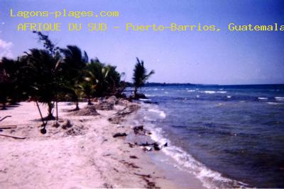 Plage du guatemala à Puerto-Barrios, Guatemala