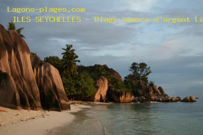 Plage des seychelles à Plage source d'argent La Digue