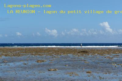 Plage de la reunion à Lagon du petit village de grand-bois