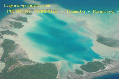 Plage de la polynesie franaise  Tuamotu - Rangiroa - Le lagon bleu