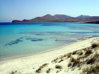 Plage de la sardaigne à Cala Zafferano