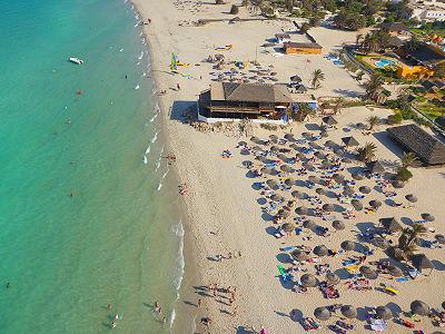 Plage de la tunisie à Djerba Caribbean Word
