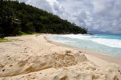 Plage des seychelles à Anse Georgette Pralin