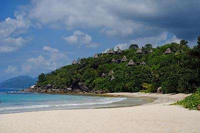 Plage des seychelles à Plage Anse Louise Mahe