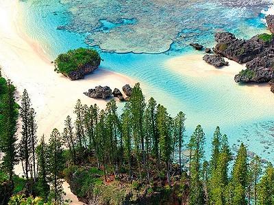 Plage de la nouvelle-caledonie à Maré plage de shabadran