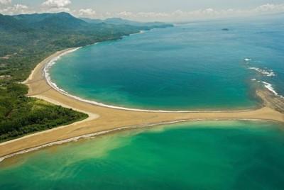 Plage du costa rica à Playa Uvita